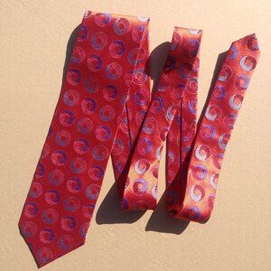 Christian Lacroix 100% silk made in Italy red tie geometric pattern